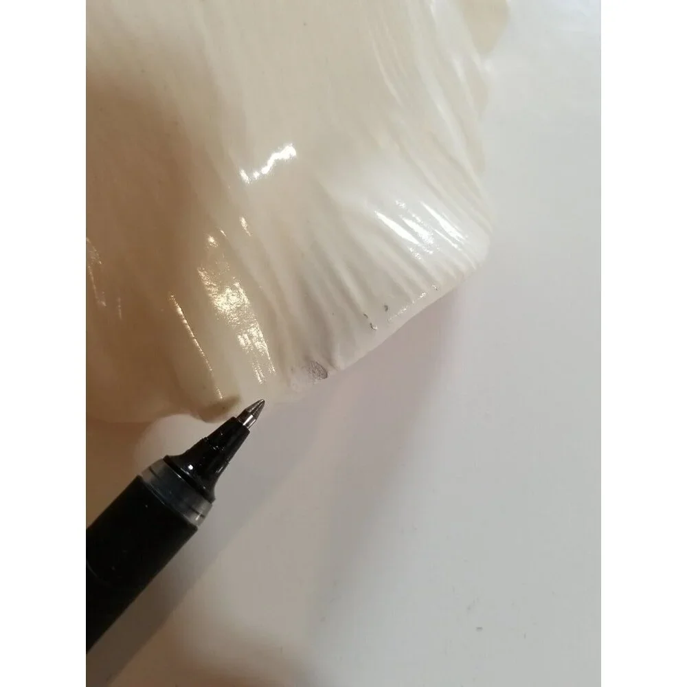 Vtg.‎ Camark Art Pottery USA # 939 Ivory Ruffled Top Vase Pink Interior 6